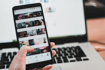 Scrolling through Pictures on an iPhone